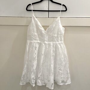 Lulu’s Floral Feelings White Floral Baby Doll Mini Dress